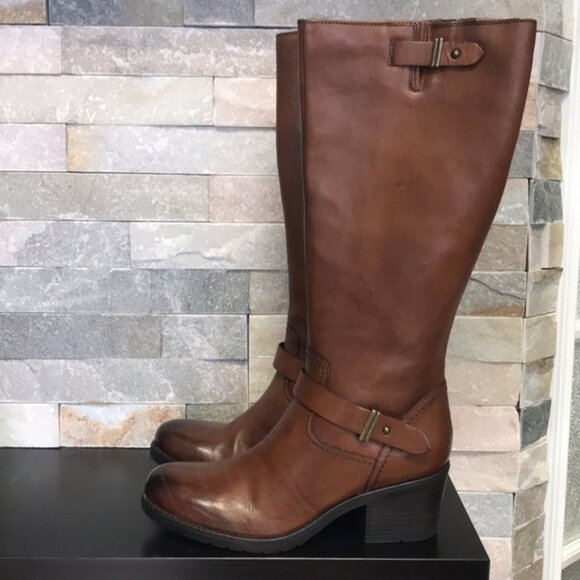 Clarks Maymie Stellar Knee High Boot (22) - Picture 4 of 13